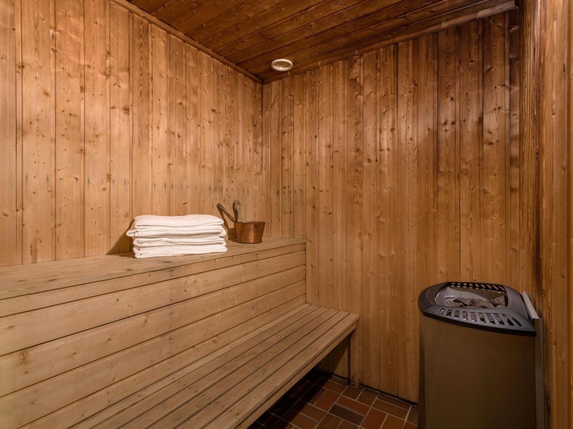 Comfort Hotel Финнснес Экстерьер фото