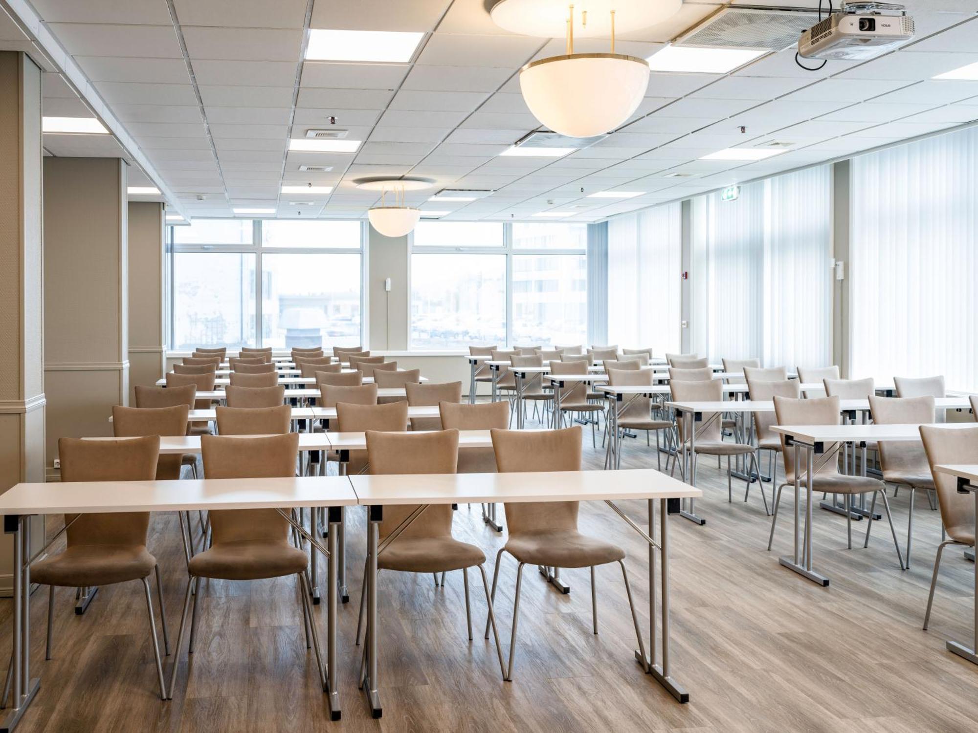 Comfort Hotel Финнснес Экстерьер фото