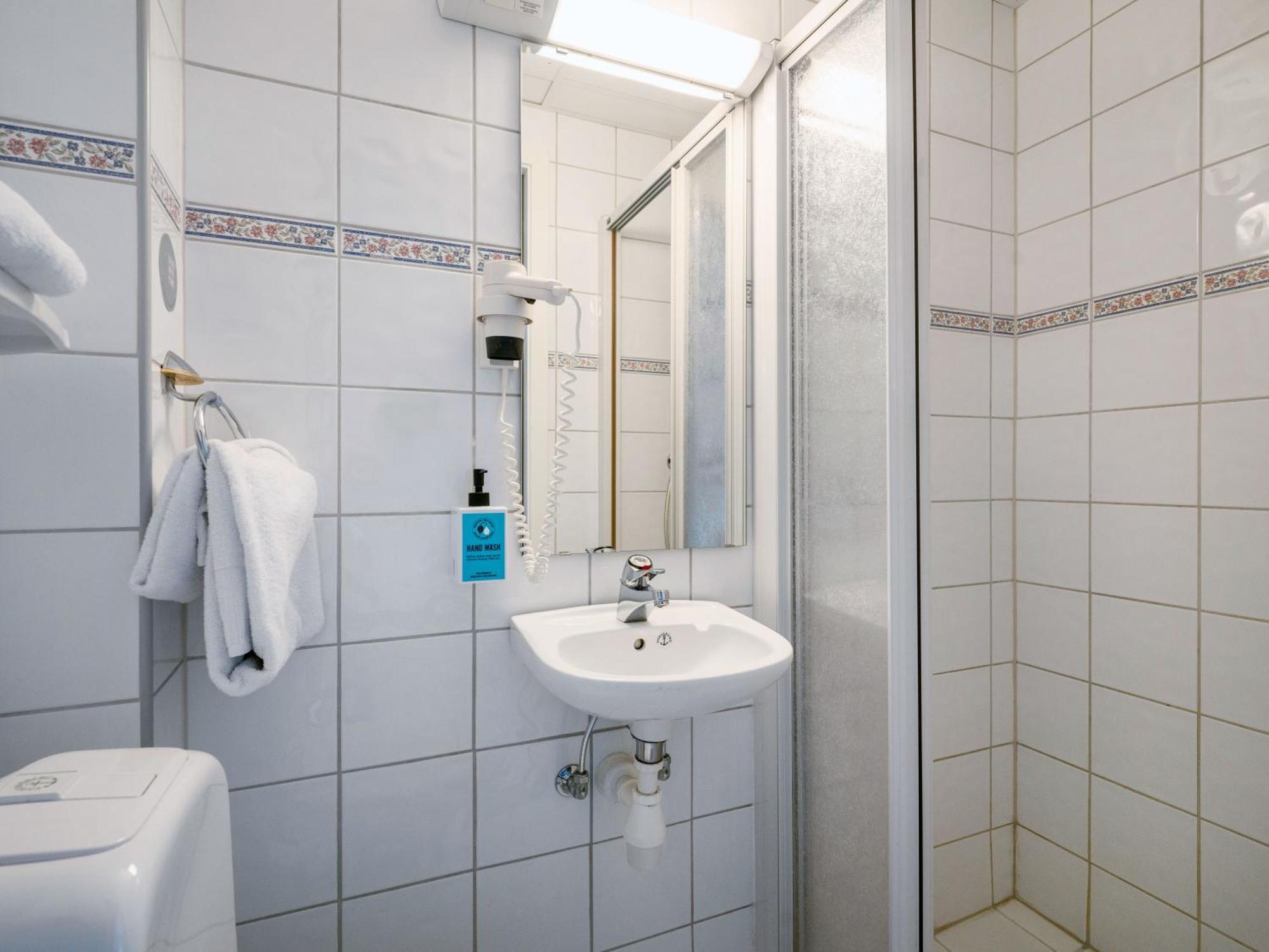 Comfort Hotel Финнснес Экстерьер фото